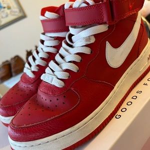 Nike Airforce 1 size 6Y